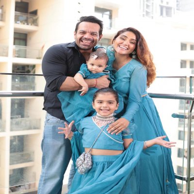 Ritu Rathee with her family